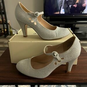 Adams Sparkling Silver Mary Jane Heels